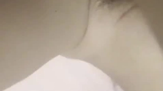 手 機 直 播 長 發 大 乃 妹 子 女 仆 裝 性 感 黑 絲 假 雞 巴 抽 插 小 B誘 惑 之 極