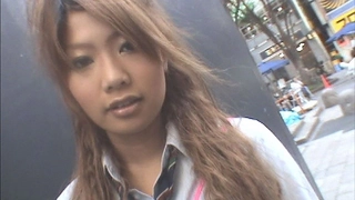 【网爆泄密-亚裔少妇出轨黑人】吃黑鸡巴满嘴唾液拉丝，深喉内射
