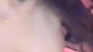 约操白丝透视装口爆肉丝骚学妹 安全期无套暴力抽插骑着操 足交玩鸡巴爽到爆射 淫语浪叫 爽翻天 高清完整版