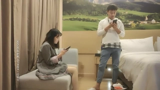 坐标深圳，2800外围，御姐范女神，美乳长腿，超清设备近景偷拍，娇喘勾魂让你硬邦邦